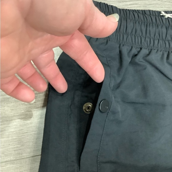 Womens Champion Medium 8 - 10 Shorts Gym Sport Drawstring 4 Pockets Pull On NWOT - Picture 5 of 10